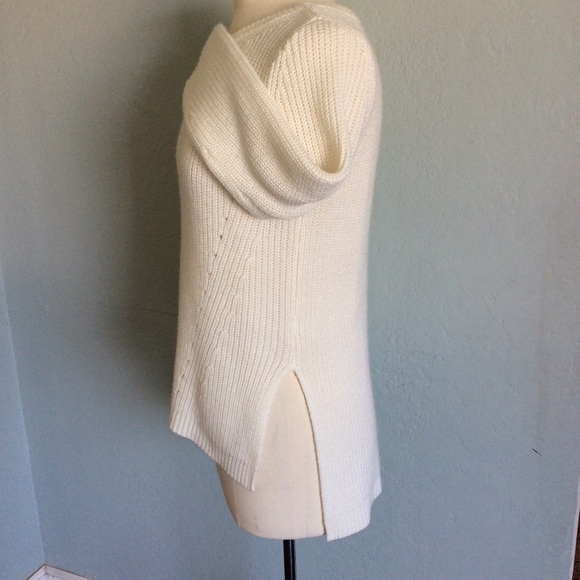 KENNETH COLE cream sweater Women’s Size S - Picture 2 of 7